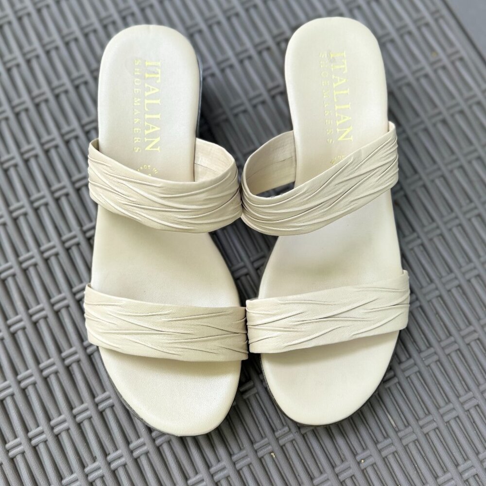 Italian Shoemakers Tan Comfort Wedges